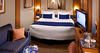 Две односпальные кровати (можно преобразовать в кровать размера queen-size), отдельный балкон, гостиный уголок и ванная комната